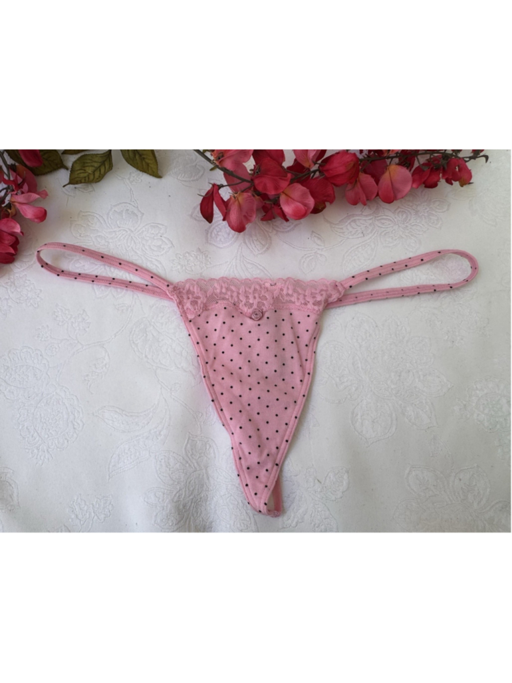 VICTORIA'S SECRET L PINK BLACK POLKA DOT BOW ITSY THONG V STRING PANTIES NWT